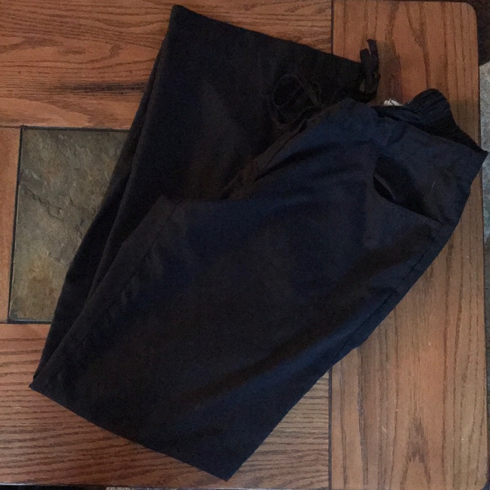 Grey’s Anatomy scrub pants